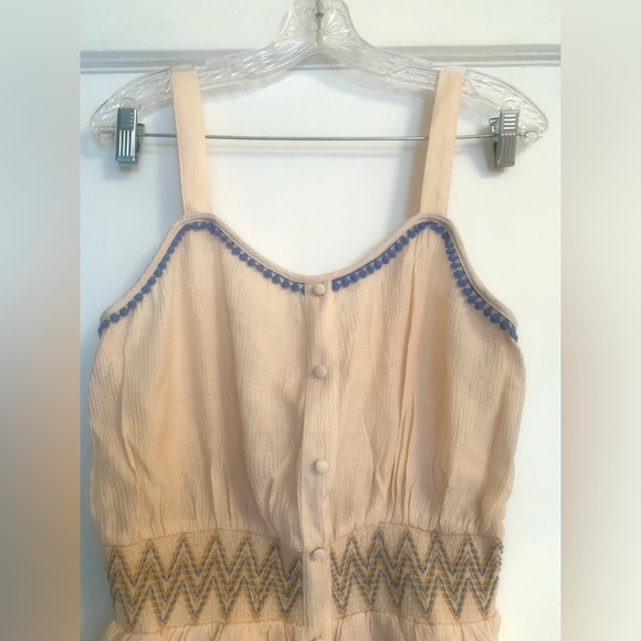 Mine - Strappy creamy loose top - size Large - Picture 8 of 12